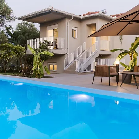 Villa Mont Bleu - Luxury Pool