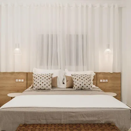Mont Bleu - Luxury Pool Villa Plaka