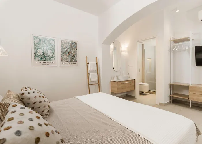 Mont Bleu - Luxury Pool Villa *